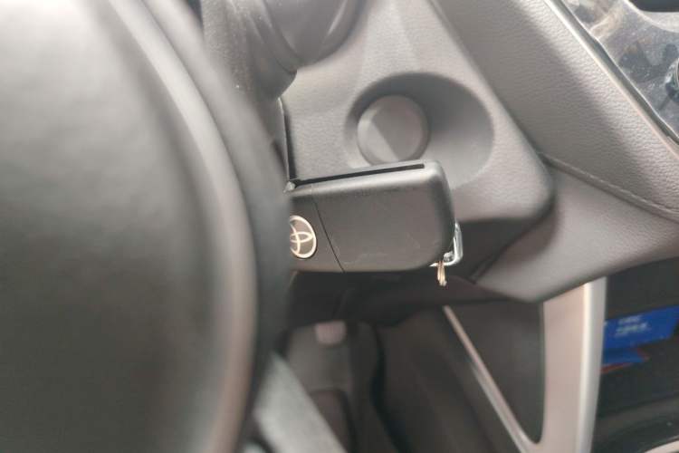 Used Toyota FRONTLANDER 2024 2.0L CVT Elite Edition Vehicle Key