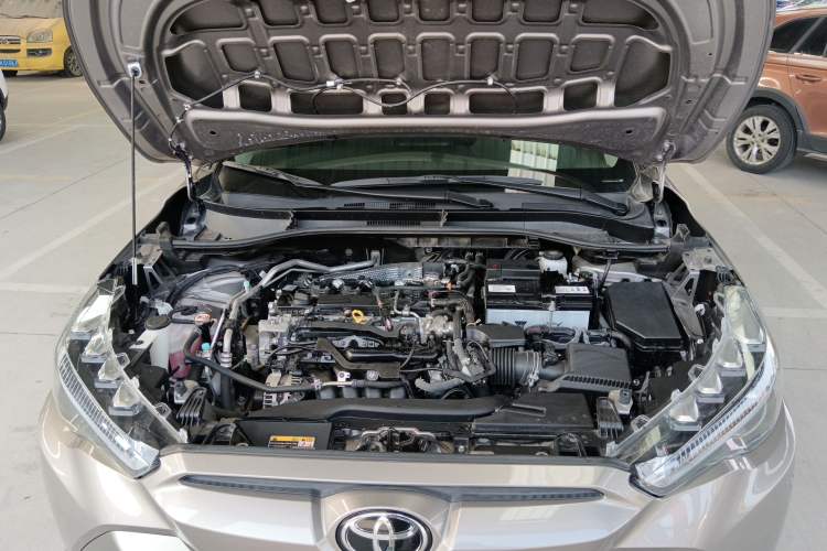 Used Toyota FRONTLANDER 2024 2.0L CVT Luxury Edition Engine Bay