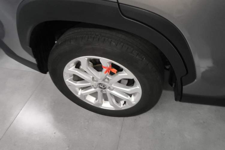 Used Toyota FRONTLANDER 2024 2.0L CVT Elite Edition Exterior 5