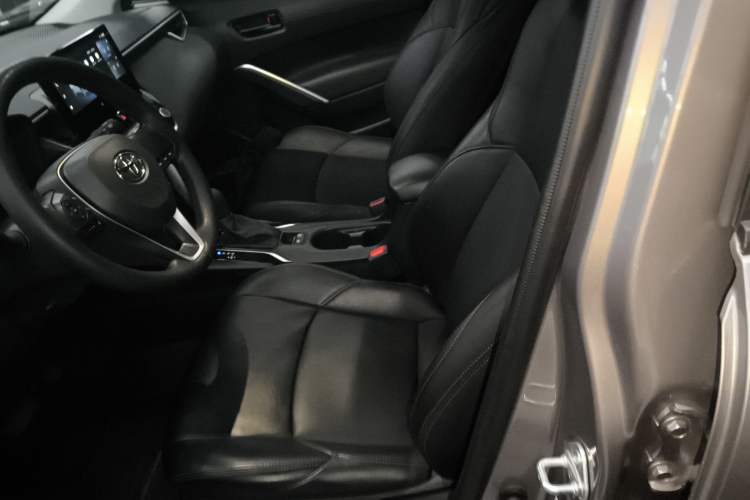 Used Toyota FRONTLANDER 2024 2.0L CVT Elite Edition Left Front Seat