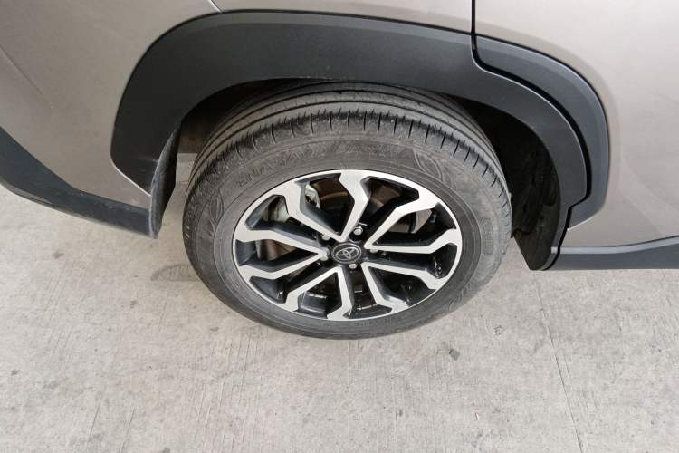Used Toyota FRONTLANDER 2024 2.0L CVT Luxury Edition Right Rear Wheel Hub