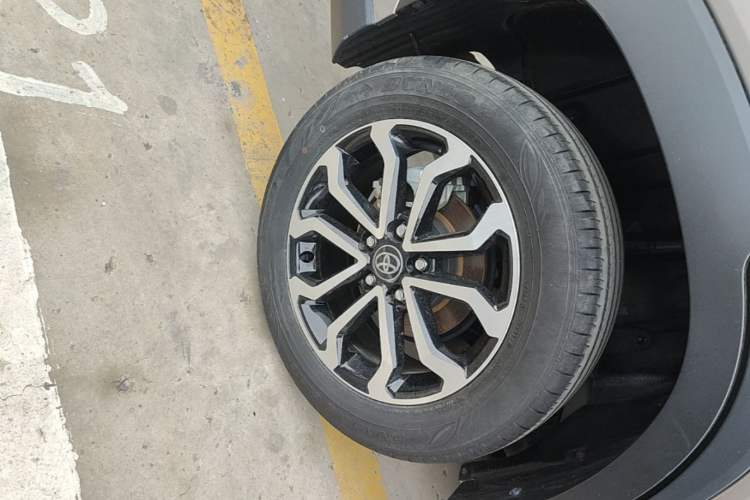 Used Toyota FRONTLANDER 2024 2.0L CVT Luxury Edition Right Rear Wheel Hub