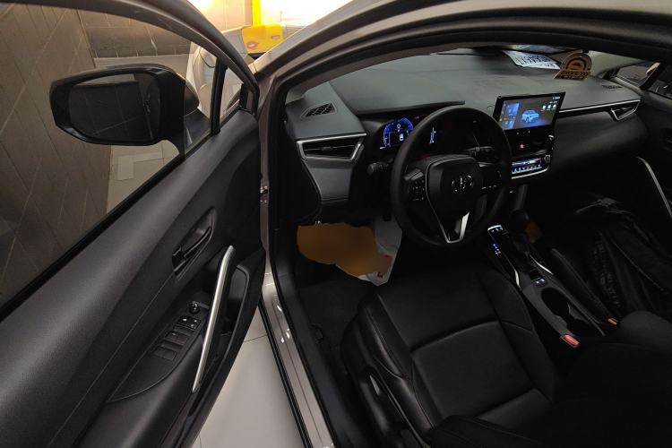 Used Toyota FRONTLANDER 2024 2.0L CVT Elite Edition Driver Seat