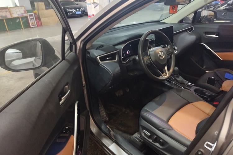 Used Toyota FRONTLANDER 2024 2.0L CVT Sport Edition Driver Seat