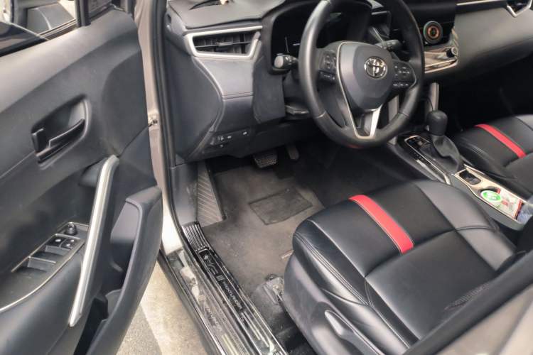 Used Toyota FRONTLANDER 2024 2.0L Smart Electric Hybrid Dual-Engine Leading Edition Driver Seat