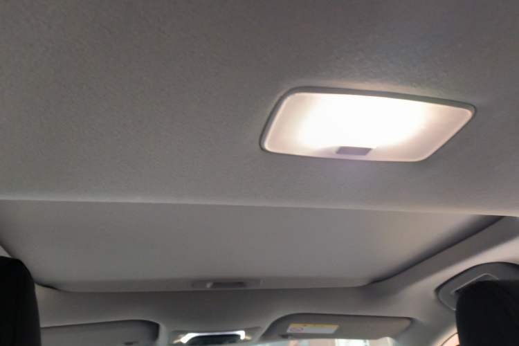 Used Toyota FRONTLANDER 2024 2.0L Smart Electric Hybrid Dual-Engine Leading Edition Headliner