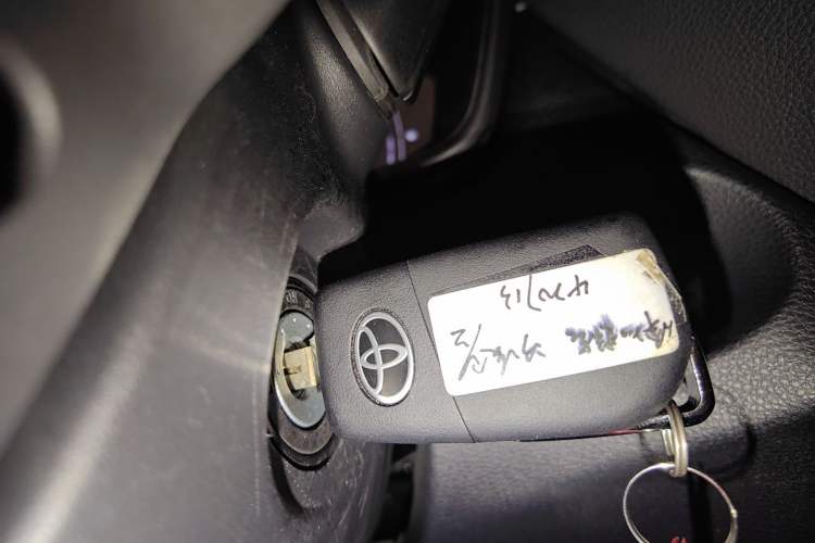Used Toyota FRONTLANDER 2024 2.0L CVT Elite Edition Interior 1