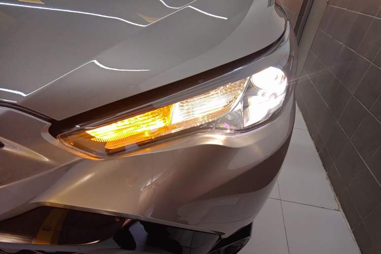 Used Toyota FRONTLANDER 2024 2.0L CVT Elite Edition Left Front Headlight