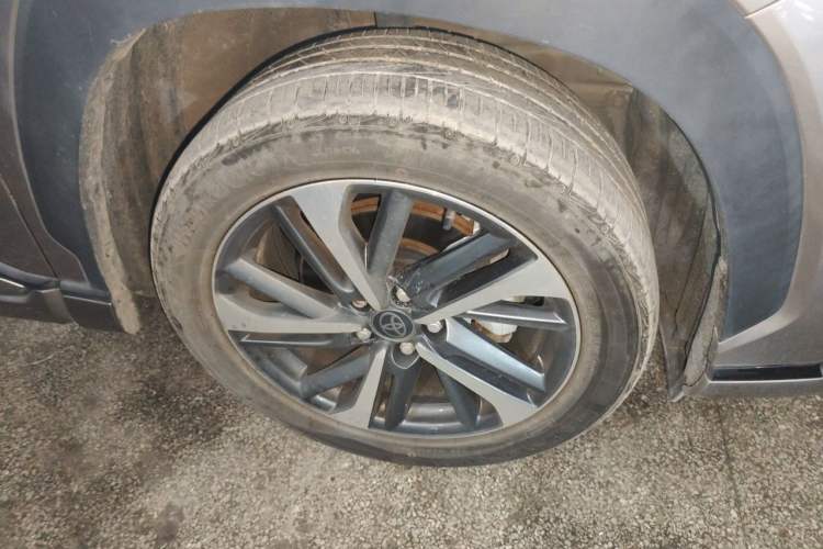 Used Toyota FRONTLANDER 2024 2.0L CVT Sport Edition Right Front Wheel Hub