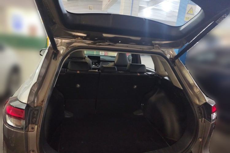 Used Toyota FRONTLANDER 2024 2.0L CVT Sport Edition Trunk