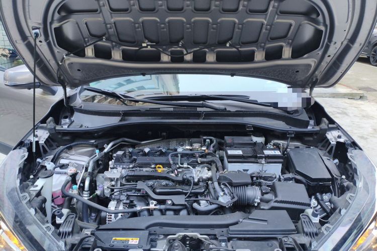 Used Toyota FRONTLANDER 2024 2.0L CVT Elite Edition Engine Bay
