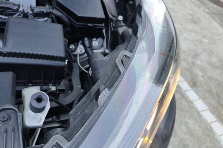 Used Toyota FRONTLANDER 2024 2.0L CVT Elite Edition Engine Bay Left