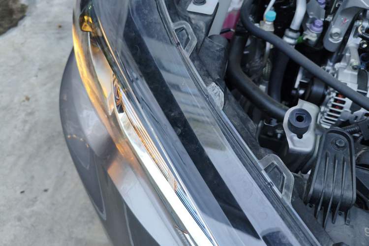 Used Toyota FRONTLANDER 2024 2.0L CVT Elite Edition Engine Bay Right