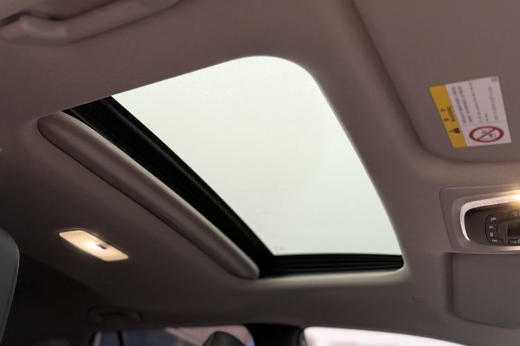 Used Toyota FRONTLANDER 2024 2.0L Smart Electric Hybrid Dual-Engine Luxury Edition Headliner