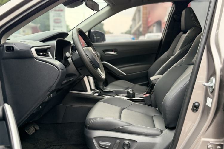 Used Toyota FRONTLANDER 2024 2.0L Smart Electric Hybrid Dual-Engine Luxury Edition Left Front Seat