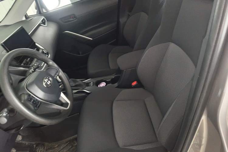 Used Toyota FRONTLANDER 2024 2.0L CVT Elite Edition Left Front Seat
