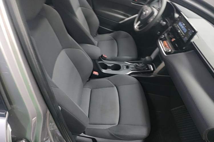 Used Toyota FRONTLANDER 2024 2.0L CVT Elite Edition Right Front Seat