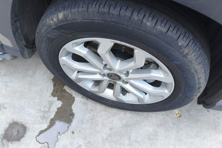 Used Toyota FRONTLANDER 2024 2.0L CVT Elite Edition Right Front Wheel Hub