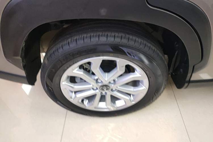Used Toyota FRONTLANDER 2024 2.0L CVT Elite Edition Right Rear Wheel Hub