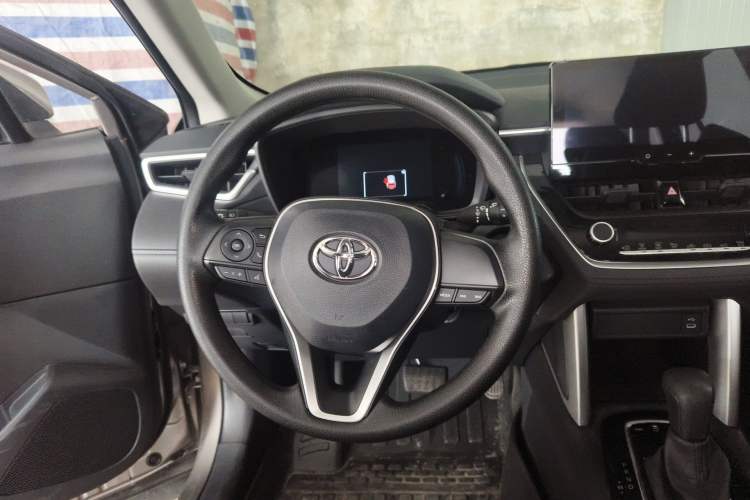 Used Toyota FRONTLANDER 2024 2.0L CVT Elite Edition Steering Wheel