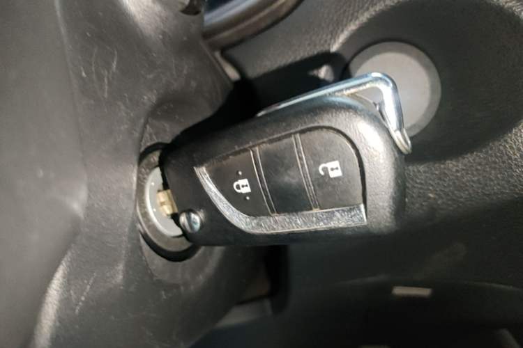 Used Toyota FRONTLANDER 2024 2.0L CVT Elite Edition Vehicle Key