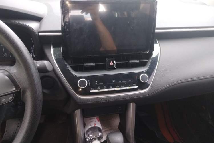 Used Toyota FRONTLANDER 2024 2.0L CVT Elite Edition Audio And AC Panel
