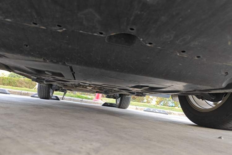 Used Toyota FRONTLANDER 2024 2.0L CVT Elite Edition Chassis Front