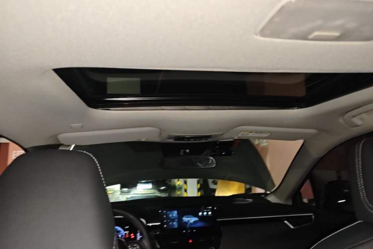 Used Toyota FRONTLANDER 2024 2.0L CVT Leading Plus Edition Headliner