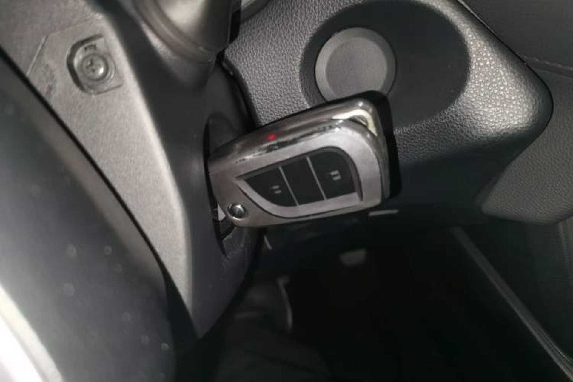 Used Toyota FRONTLANDER 2024 2.0L CVT Elite Plus Edition Interior 1