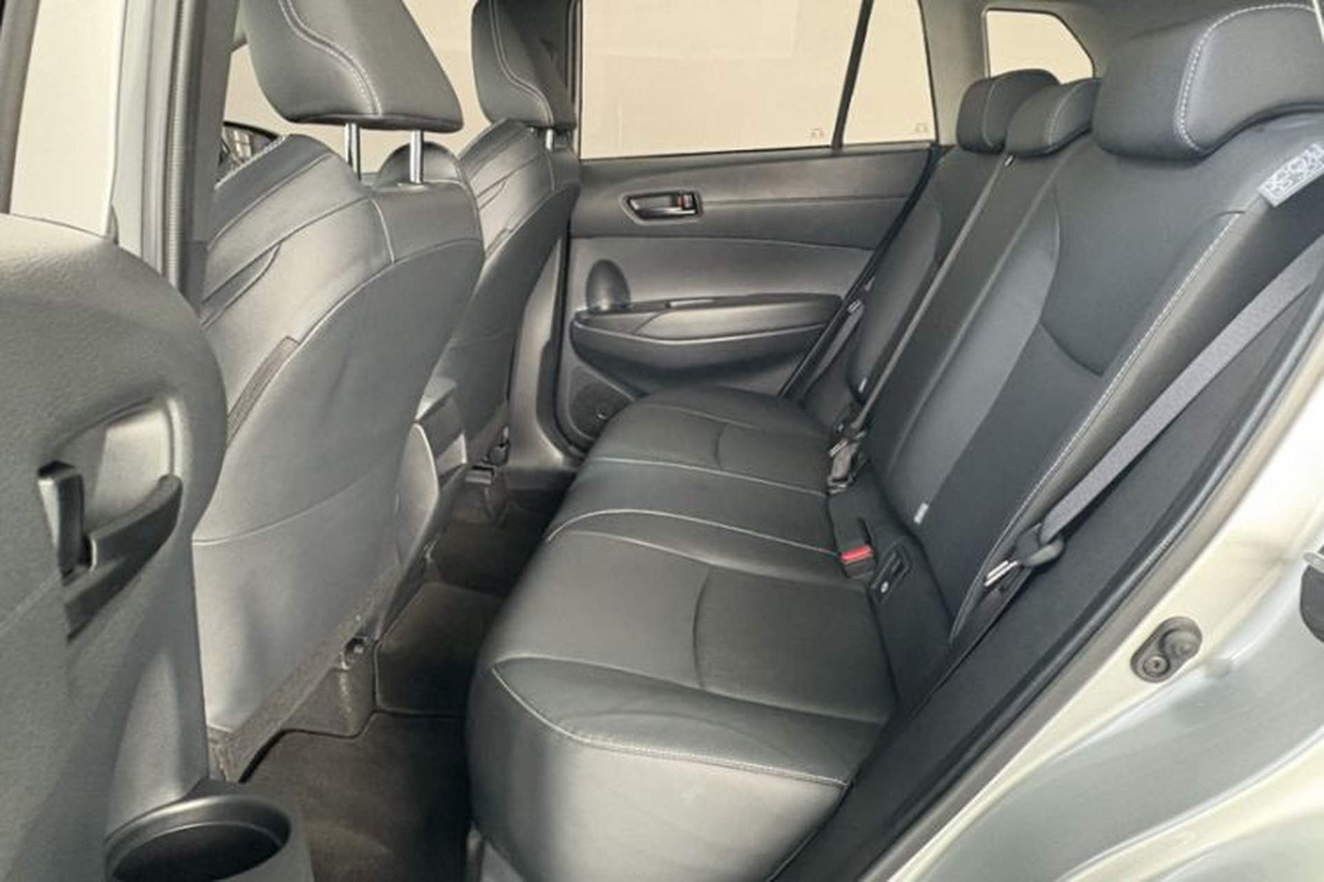 Used Toyota FRONTLANDER 2024 2.0L CVT Elite Plus Edition Interior 3