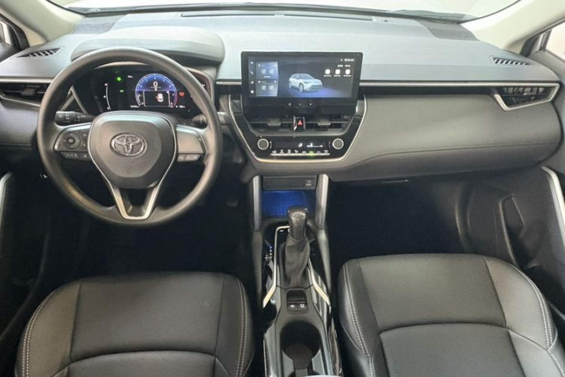 Used Toyota FRONTLANDER 2024 2.0L CVT Elite Plus Edition Interior 4