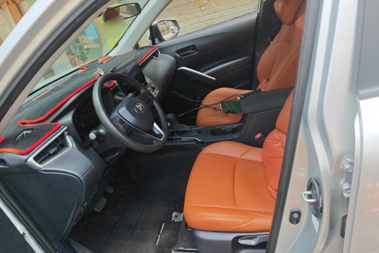Used Toyota FRONTLANDER 2024 2.0L CVT Elite Edition Left Front Seat