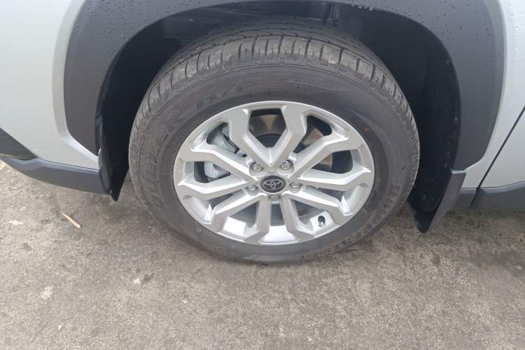 Used Toyota FRONTLANDER 2024 2.0L CVT Leading Edition Left Front Wheel Hub