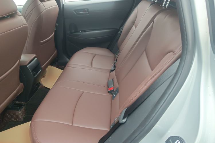 Used Toyota FRONTLANDER 2024 2.0L CVT Leading Edition Left Rear Seat