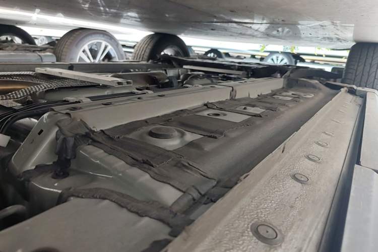 Used Toyota FRONTLANDER 2024 2.0L CVT Elite Plus Edition Left Side Sill