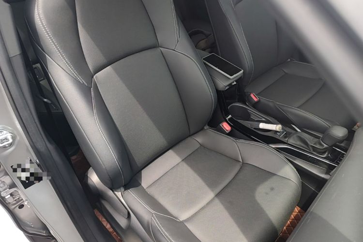Used Toyota FRONTLANDER 2024 2.0L CVT Elite Plus Edition Right Front Seat