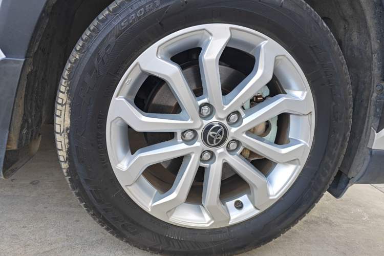 Used Toyota FRONTLANDER 2024 2.0L CVT Elite Edition Right Front Wheel Hub