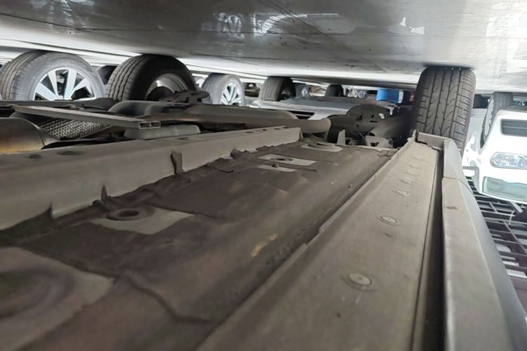 Used Toyota FRONTLANDER 2024 2.0L CVT Elite Plus Edition Right Side Sill