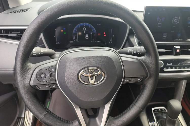 Used Toyota FRONTLANDER 2024 2.0L CVT Elite Plus Edition Steering Wheel