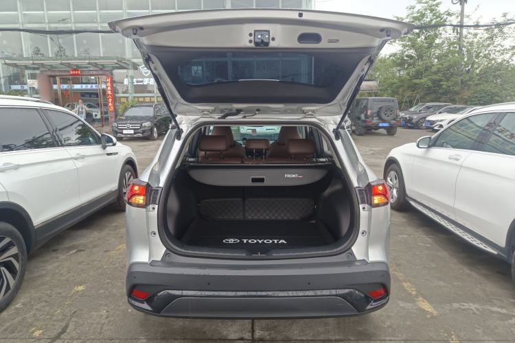 Used Toyota FRONTLANDER 2024 2.0L CVT Leading Edition Trunk