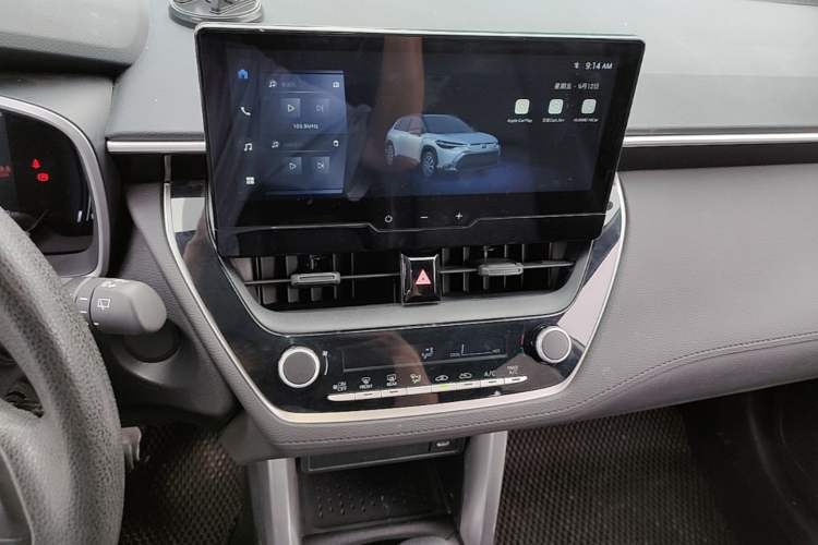 Used Toyota FRONTLANDER 2024 2.0L CVT Elite Plus Edition Audio And AC Panel