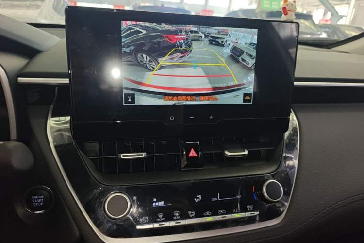 Used Toyota FRONTLANDER 2024 2.0L CVT Luxury Edition Audio And AC Panel