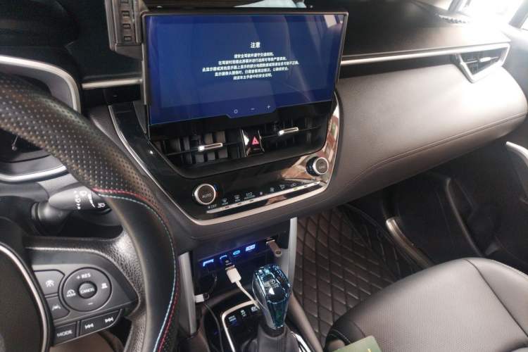 Used Toyota FRONTLANDER 2024 2.0L Smart Electric Hybrid Dual-Engine Luxury Edition Audio And AC Panel