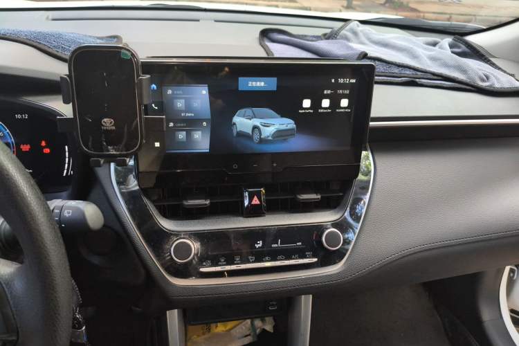 Used Toyota FRONTLANDER 2024 2.0L CVT Elite Edition Audio And AC Panel