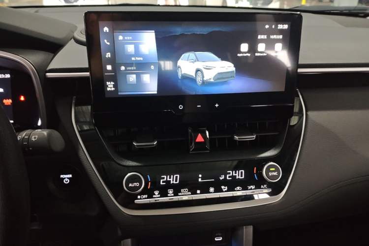 Used Toyota FRONTLANDER 2024 2.0L Smart Electric Hybrid Dual-Engine Luxury Edition Audio And AC Panel