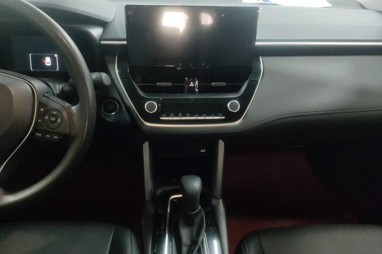 Used Toyota FRONTLANDER 2024 2.0L CVT Leading Edition Audio And AC Panel