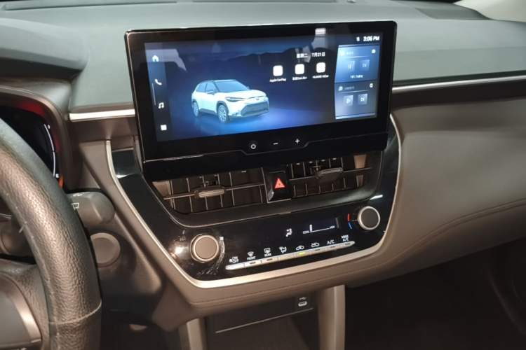 Used Toyota FRONTLANDER 2024 2.0L CVT Elite Edition Audio And AC Panel