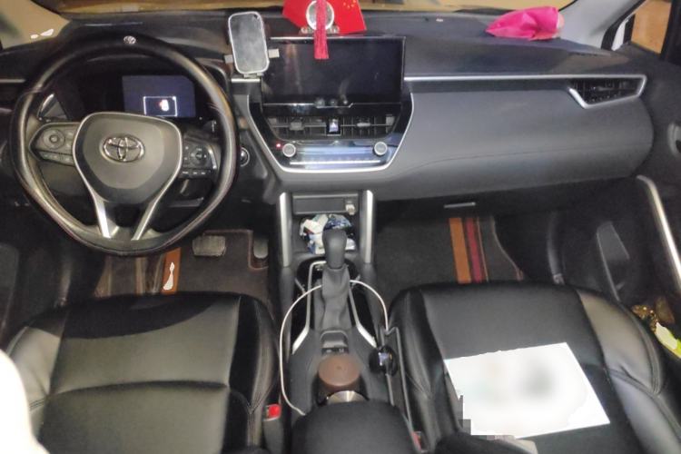 Used Toyota FRONTLANDER 2024 2.0L Smart Electric Hybrid Dual-Engine Leading Edition Center Console