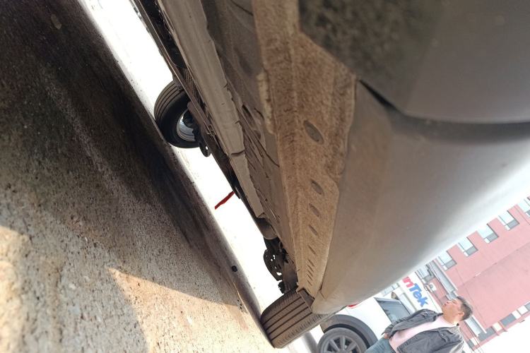 Used Toyota FRONTLANDER 2024 2.0L CVT Elite Edition Chassis Front Left