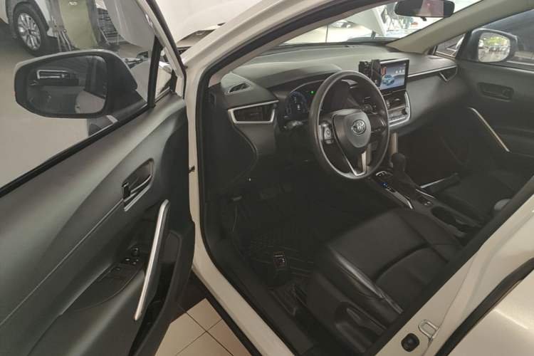 Used Toyota FRONTLANDER 2024 2.0L CVT Elite Edition Driver Seat